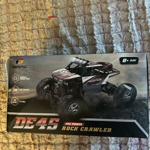 DE45 4x4 Power Rock Crawler - Black Remote Control